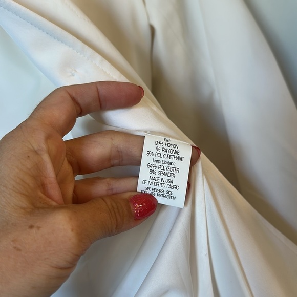 Theory cream Belted Blazer size 2 - Picture 4 of 5